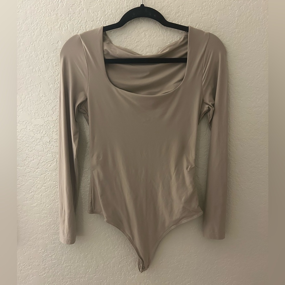 NWOT Abercrombie and Fitch Tan Bodysuit